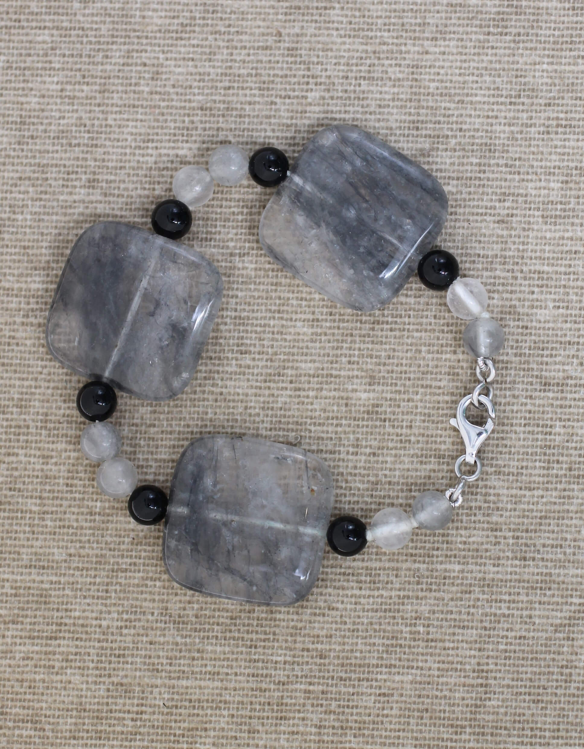 Onyx, Quartz and silver Bracelet