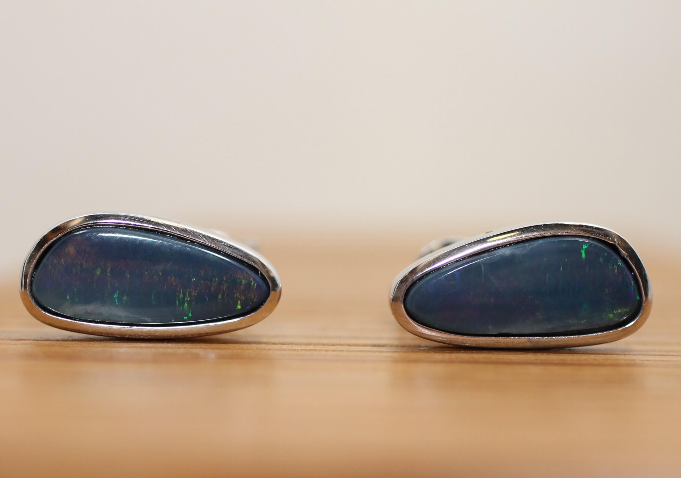 Gold and Australian Opals Earrings